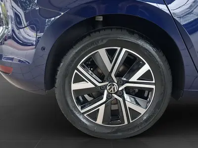 Volkswagen Touran – Foto 7