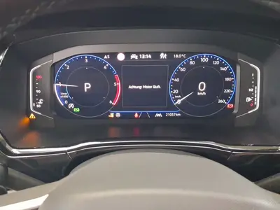 Volkswagen Touran – Foto 10