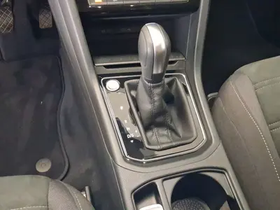 Volkswagen Touran – Foto 11