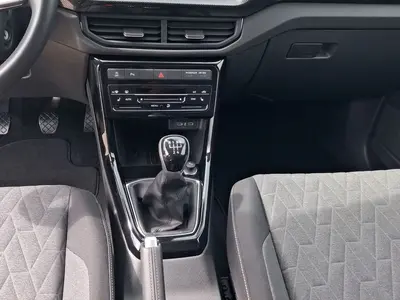 Volkswagen T-Cross – Foto 11