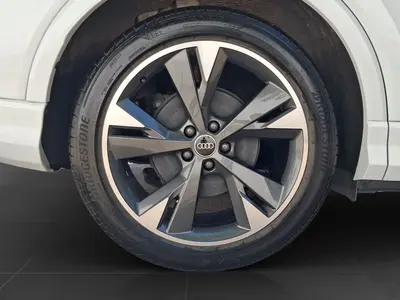 Audi Q4 Sportback e-tron – Foto 7
