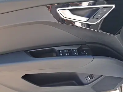 Audi Q4 Sportback e-tron – Foto 8