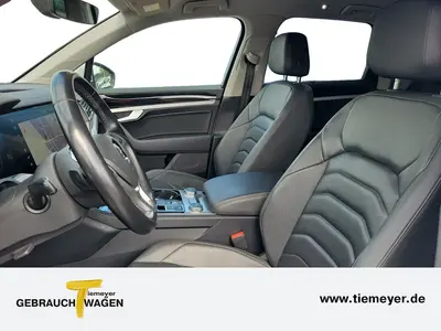 Volkswagen Touareg – Foto 10