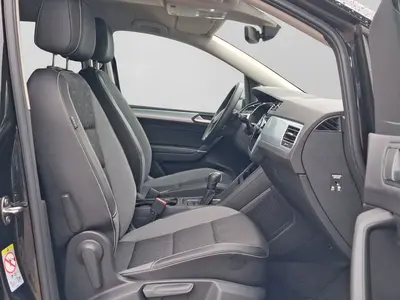 Volkswagen Touran – Foto 4