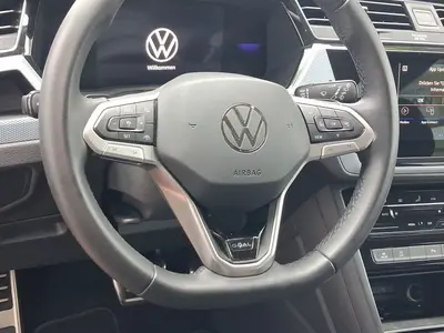 Volkswagen Touran – Foto 9
