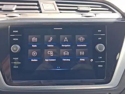 Volkswagen Touran – Foto 15