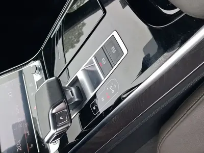 Audi A8 – Foto 11