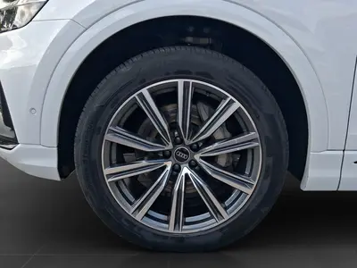 Audi Q8 – Foto 7