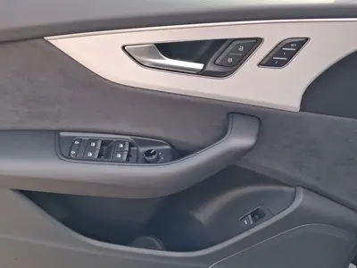 Audi Q8 – Foto 8