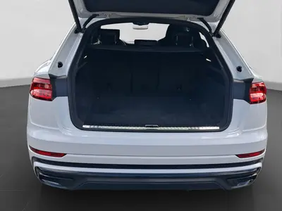 Audi Q8 – Foto 17