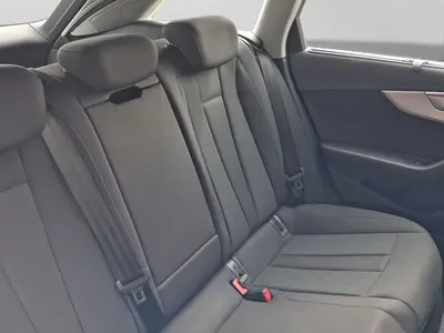 Audi A4 Avant – Foto 7