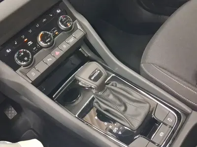 Skoda Karoq – Foto 11