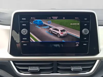 Volkswagen T-Roc – Foto 14