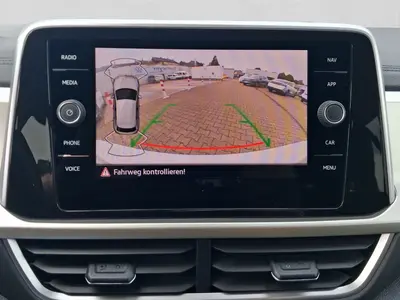 Volkswagen T-Roc – Foto 16