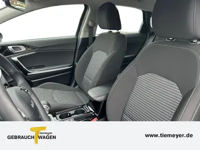 Kia cee'd – Foto 10