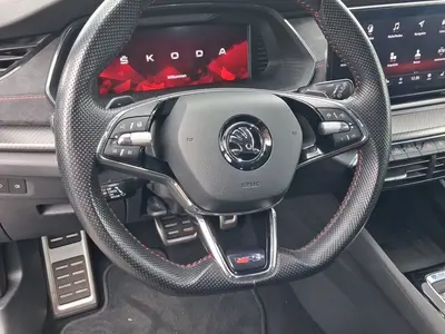 Skoda Octavia – Foto 9