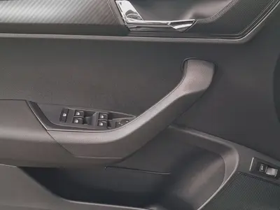 Skoda Karoq – Foto 8