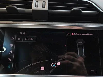 Audi Q3 – Foto 16