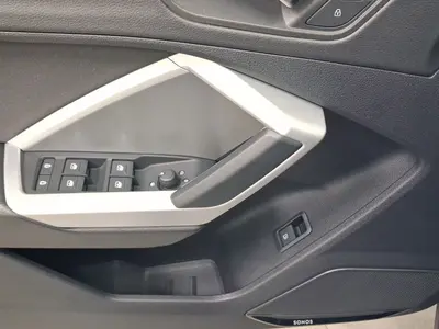 Audi Q3 – Foto 8