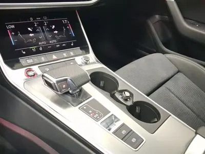 Audi S6 Avant – Foto 11