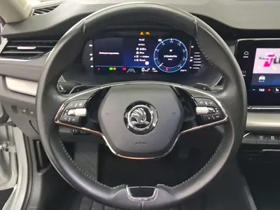 Skoda Octavia – Foto 9