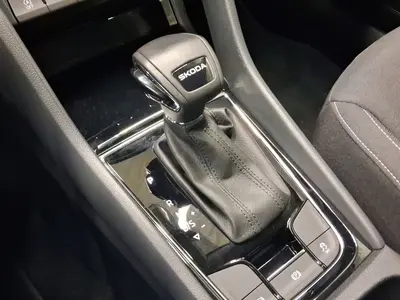 Skoda Karoq – Foto 11