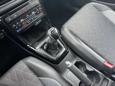 Volkswagen T-Cross – Foto 11