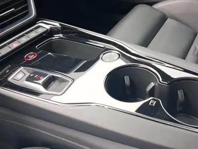 Audi e-tron GT quattro – Foto 11