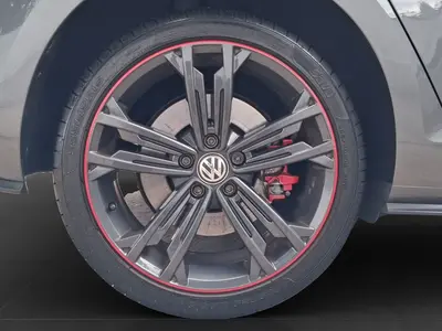 Volkswagen Golf GTI – Foto 7