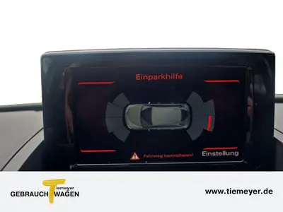 Audi Q3 – Foto 15
