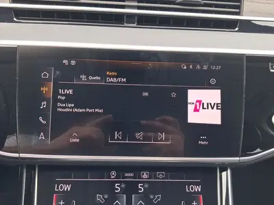 Audi A8 – Foto 12