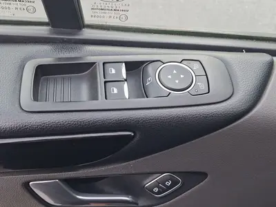 Ford Tourneo – Foto 8
