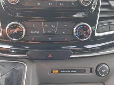 Ford Tourneo – Foto 16