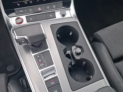Audi S6 Avant – Foto 11
