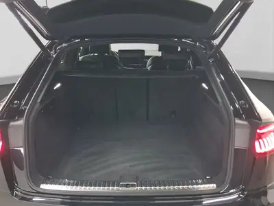 Audi Q8 – Foto 17