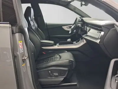 Audi Q8 – Foto 4
