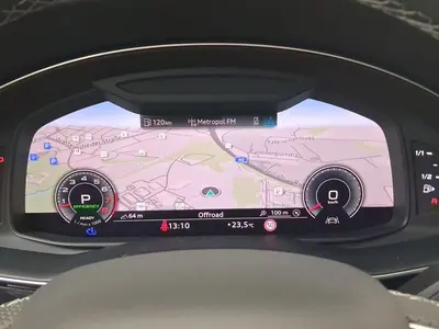 Audi Q8 – Foto 10
