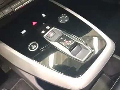 Audi Q4 e-tron – Foto 11