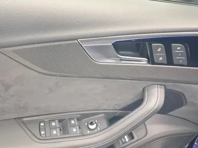 Audi RS 4 Avant – Foto 8