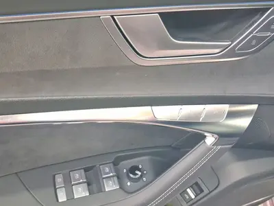 Audi S6 Avant – Foto 8