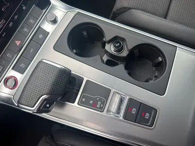 Audi S6 Avant – Foto 11