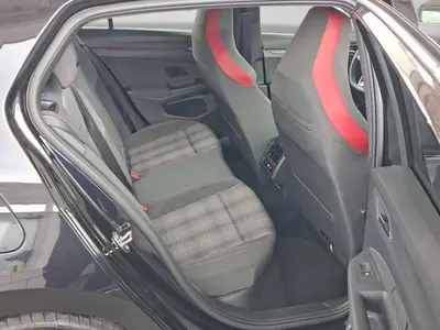 Volkswagen Golf GTI – Foto 6