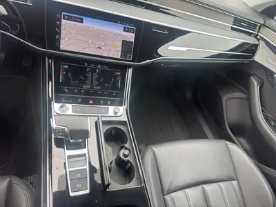 Audi A8 – Foto 11
