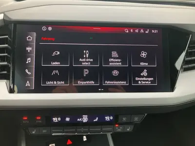 Audi Q4 e-tron – Foto 12
