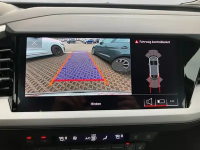 Audi Q4 e-tron – Foto 14