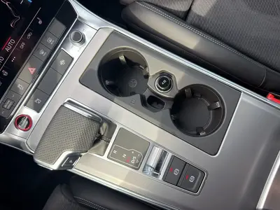 Audi S6 Avant – Foto 11
