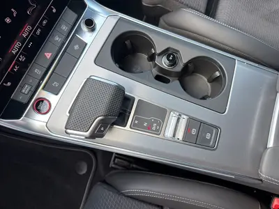 Audi S6 Avant – Foto 11