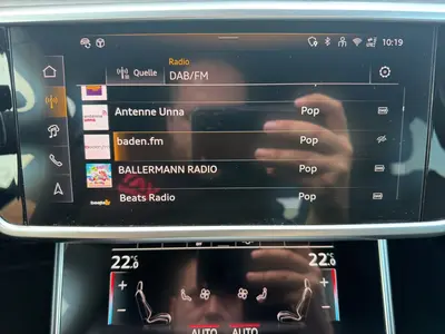 Audi S6 Avant – Foto 13