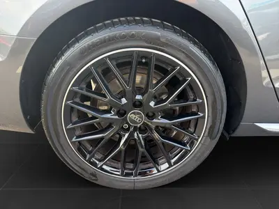 Audi A4 Avant – Foto 7