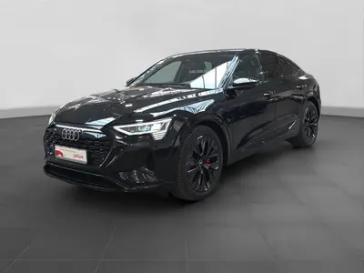 Audi Q8 Sportback e-tron – Foto 2